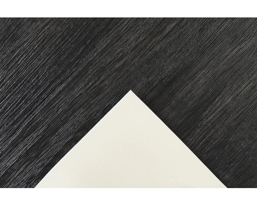 Papier blanc sur fond de bois foncé