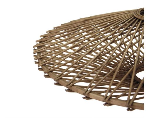 Vue détaillée d''un abat-jour en rotin