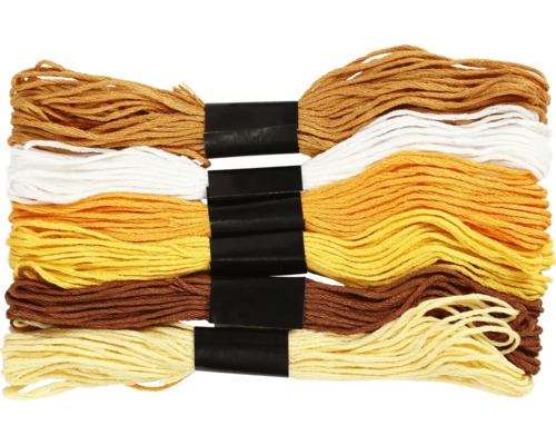 Strickgarn Set in verschiedenen Farbtönen