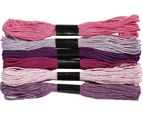 Mehrfarbiges Stickgarn-Set in verschiedenen Lila- und Rosatönen.