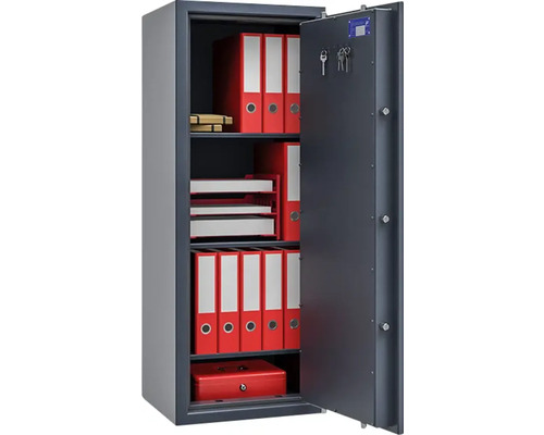 Geöffneter Wertschutzschrank mit roten Ordnern, Dokumentenablagen und einem Tresor