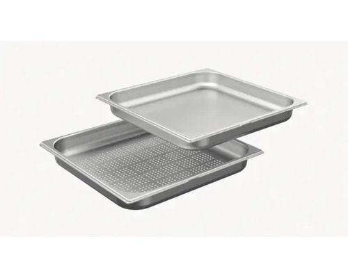 Deux bacs Gastronorm en acier inoxydable, dont un perforé