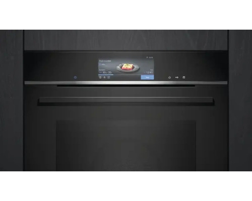 Schwarzer Backofen mit digitalem Display