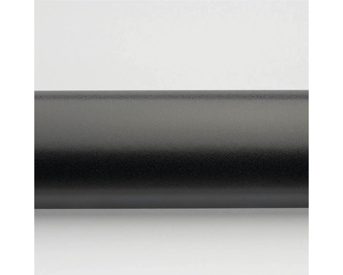 Vue détaillée d''une tringle à rideaux