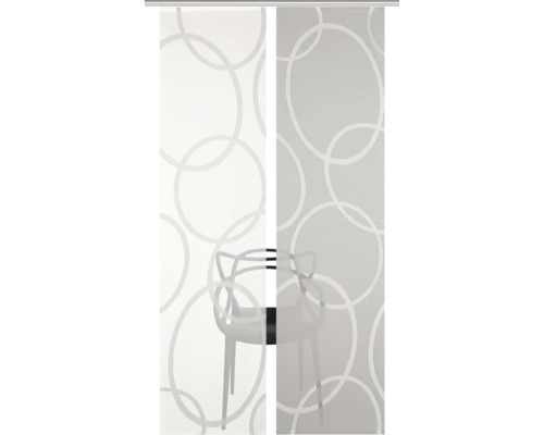 Schiebegardine mit Kreismuster und Stuhl