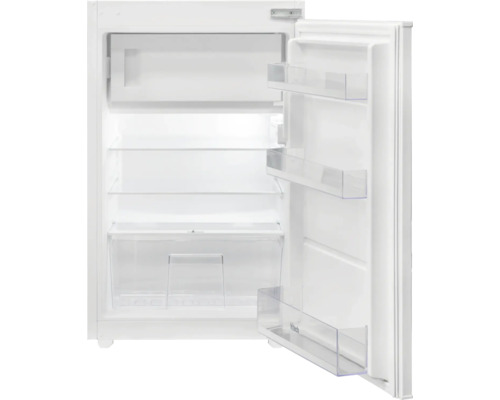 Réfrigérateur blanc ouvert avec étagères et compartiments