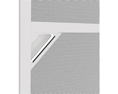 Vue détaillée d''une fenêtre anti-insectes avec cadre pivotant