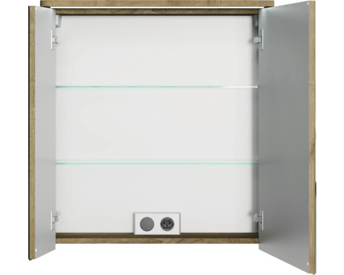 Armoire de toilette ouverte avec deux étagères en verre et prises de courant
