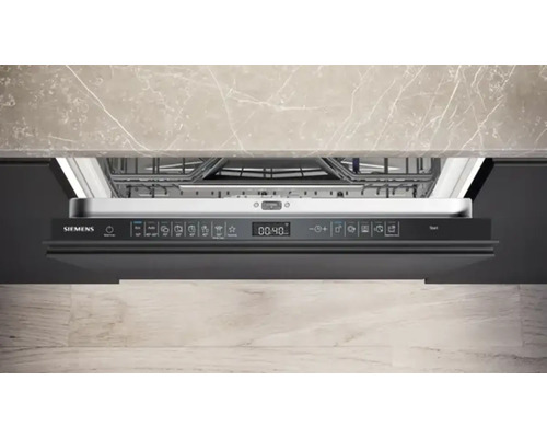 Lave-vaisselle Siemens ouvert avec panneau de commande