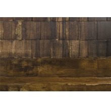 Nahaufnahme einer mit Holzschutz behandelten Holzfassade