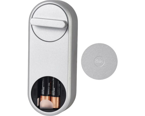 Logo Yale sur une serrure de porte numérique avec piles