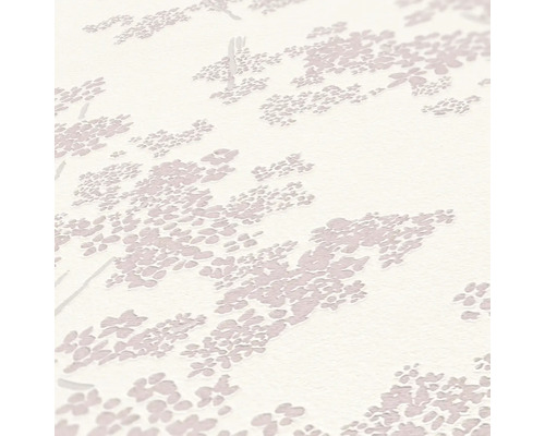 Gros plan d''un papier peint à motif floral