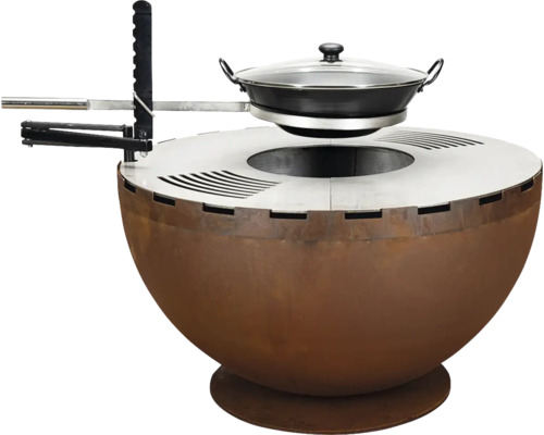 Feuerstelle mit Grillring und Schwenkarm für den Aussenbereich