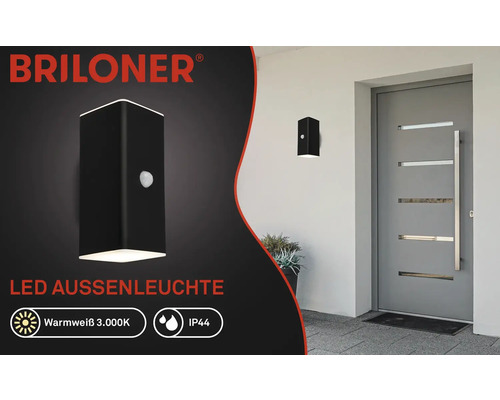 Briloner Logo. LED-Aussenleuchte mit Bewegungsmelder an Hauswand montiert.