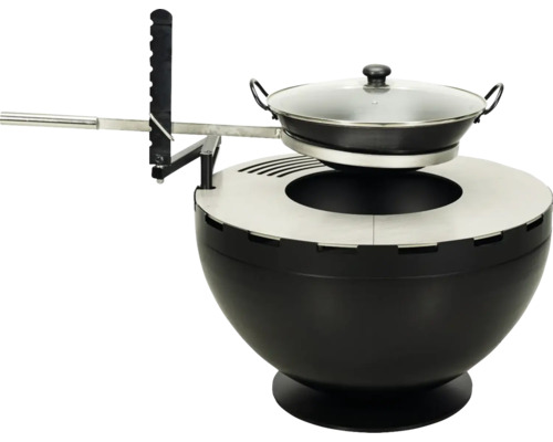 Feuerstelle mit Schwenkarm und Topf