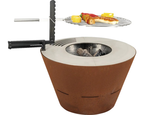 Brasero avec grille et aliments grillés