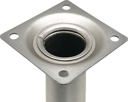 Möbelfuss aus Metall mit Befestigungsplatte