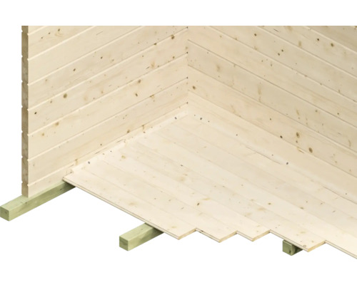 Ecke eines Holzhauses mit Wand- und Bodenpaneelen