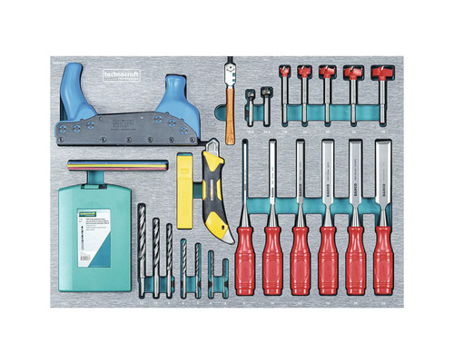 Werkzeugsortiment mit Hobel, Stechbeitel, Bohrer und Cutter in Werkzeugaufbewahrung