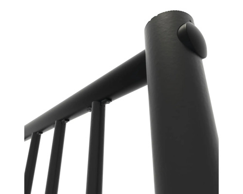 Detailansicht eines Metallgeländers