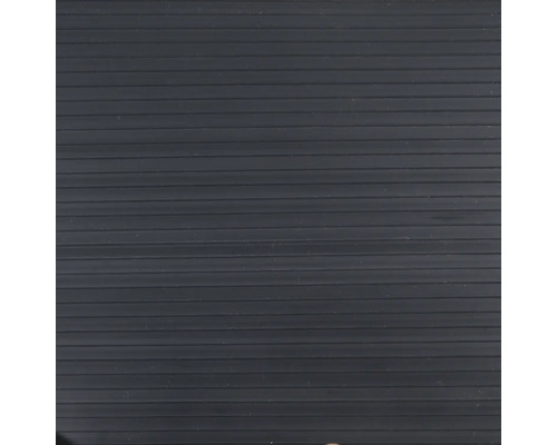 Tapis en caoutchouc nervuré