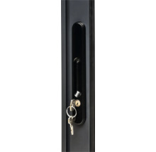 Porte noire avec clé dans la serrure