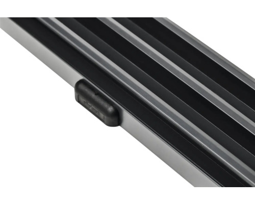 Detailansicht einer Aluminium-Fussmatte mit Gummistopfen