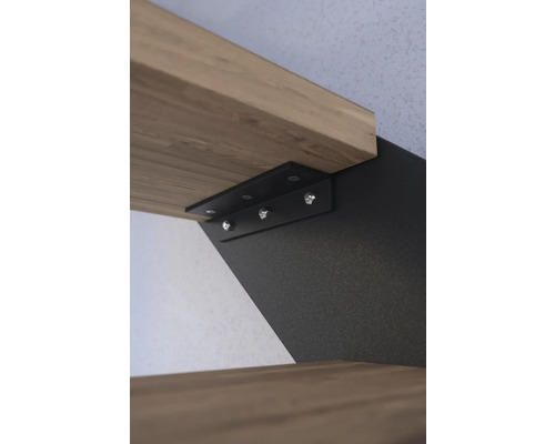 Regalhalterung aus Metall mit Holzregal