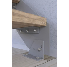Vue détaillée d''une fixation d''escalier en métal et en bois