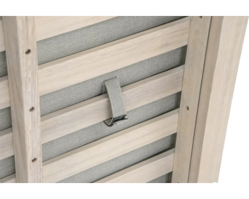 Detailansicht eines Lattenrostes aus Holz mit Halteband