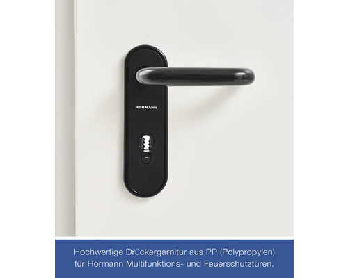 Schwarze Türdrückergarnitur von Hörmann an einer Tür