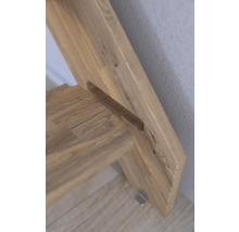 Detailansicht einer Holztreppe