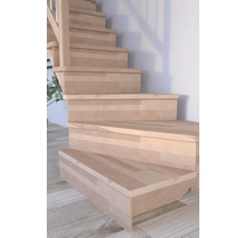 Escalier en bois à l''intérieur