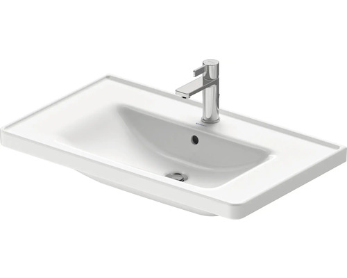 Waschtisch aus Sanitärkeramik mit Armatur