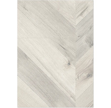Pose de parquet clair en motif à chevrons