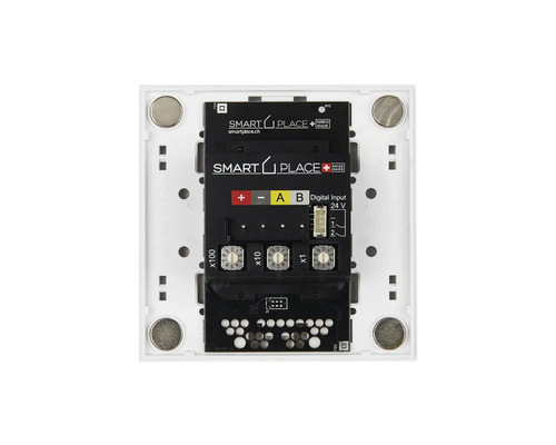 Logo Smart Place, label Swiss Made, appareil d''entrée numérique avec 24 volts