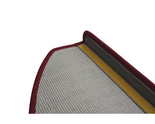 Detailansicht einer Teppichunterlage mit Umrandung