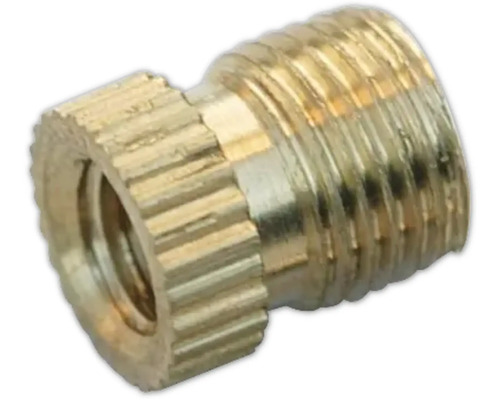 Réducteur en laiton avec filetage extérieur et filetage intérieur