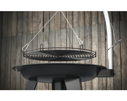 Schwenkgrill mit Grillrost und Dreibein