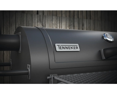 Logo Tenneker sur un barbecue