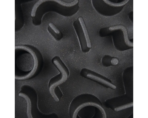 Detailaufnahme einer Futterschale mit Reliefmuster