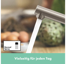 Wasserhahn mit Normalstrahl-Funktion im Einsatz