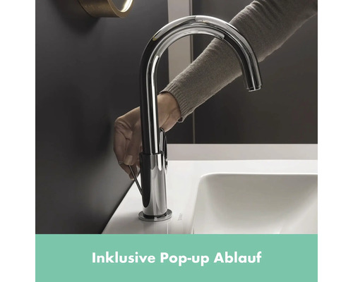 Armatur mit Zugstangen-Ablaufgarnitur auf einem Waschbecken