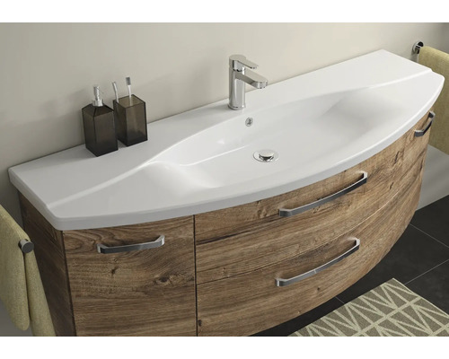 Meuble-lavabo avec meuble bas dans la salle de bain