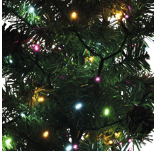 Guirlande lumineuse avec lumières colorées sur un sapin de Noël