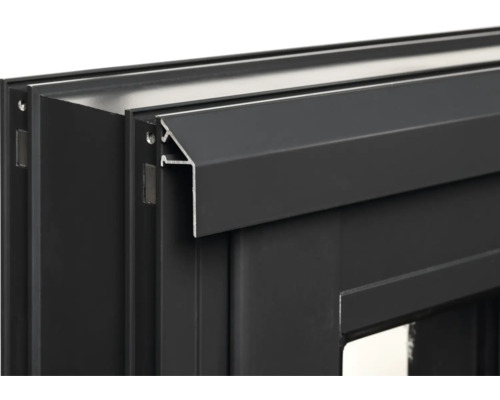 Vue détaillée d''un cadre de fenêtre noir