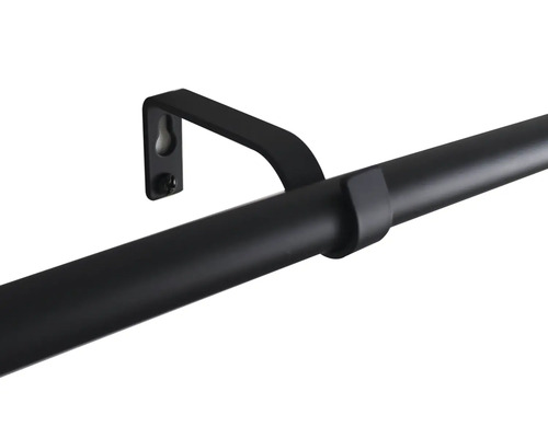 Gardinenstange aus Metall mit Halterung