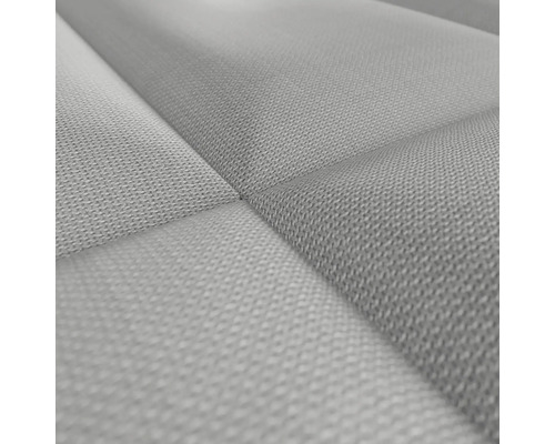 Nahaufnahme eines gesteppten Stoffbezugs