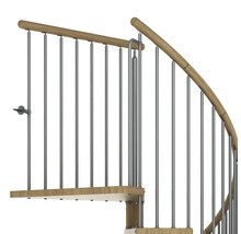 Detail einer Wendeltreppe mit Holzstufen und Edelstahlgeländer