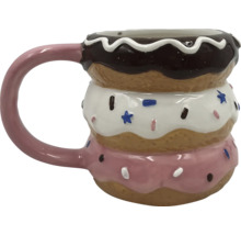 Tasse en forme de beignets empilés